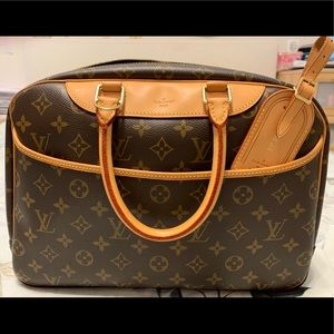 Louis Vuitton Deauville excellent condition